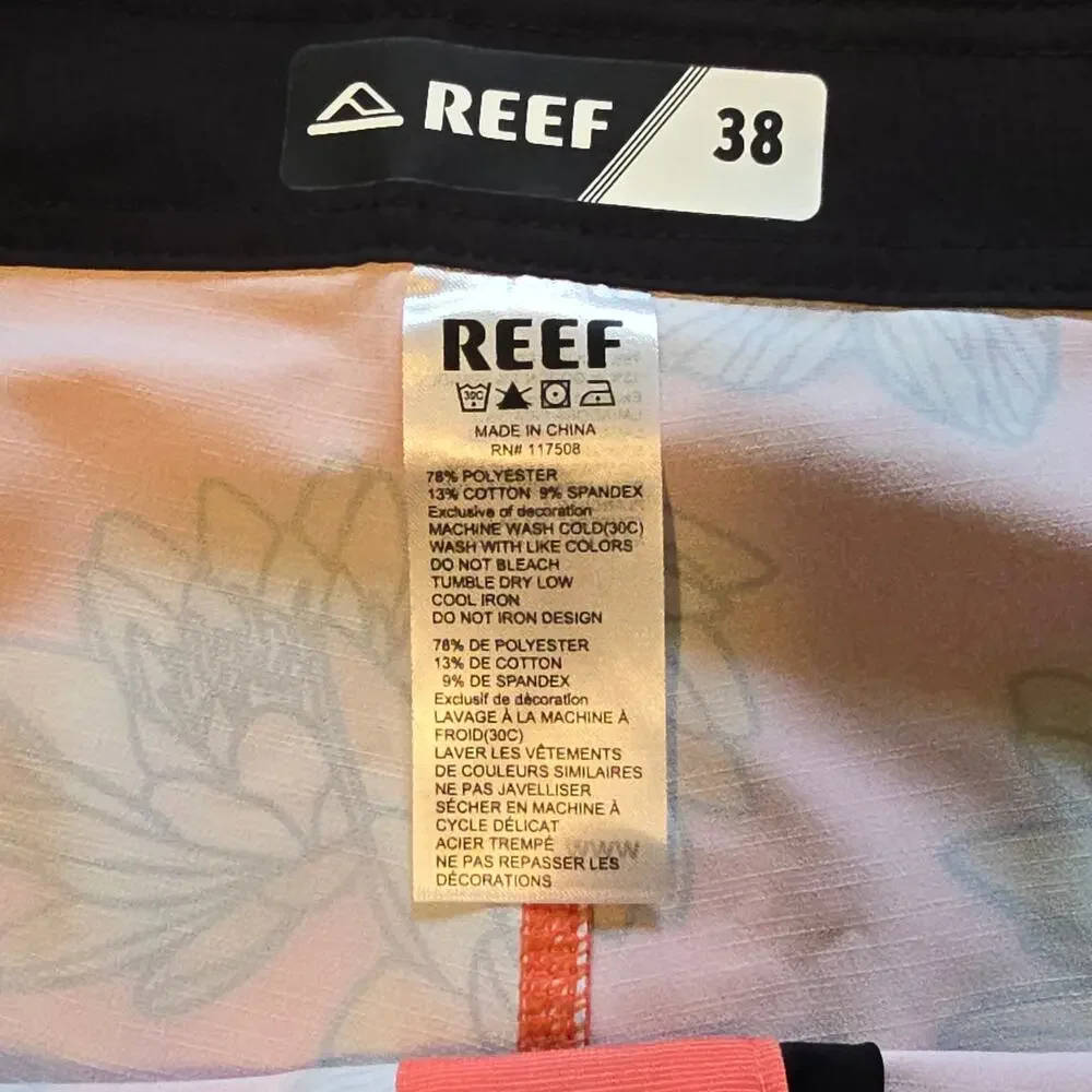 Reef Tanner Board Shorts Fixed Waist Mens Size 38 Paprika Floral Stretch NWT